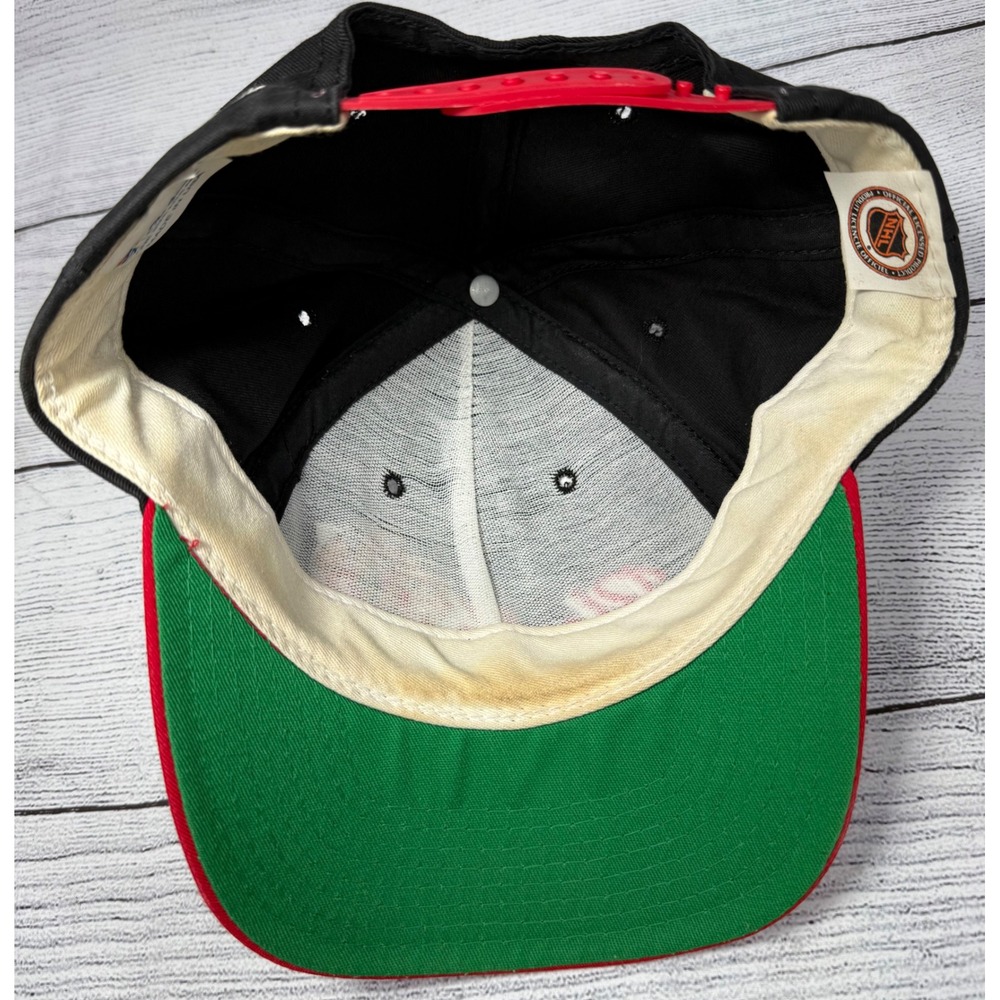 Chicago Blackhawks NHL The Games Cap BlackRed 75th Anniversary Snapback USA Made - Picture 5 of 9